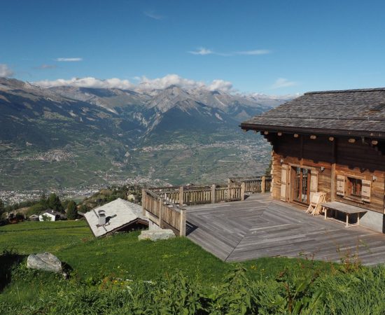 Chalet Altitude 1600 exterior view in Nendaz